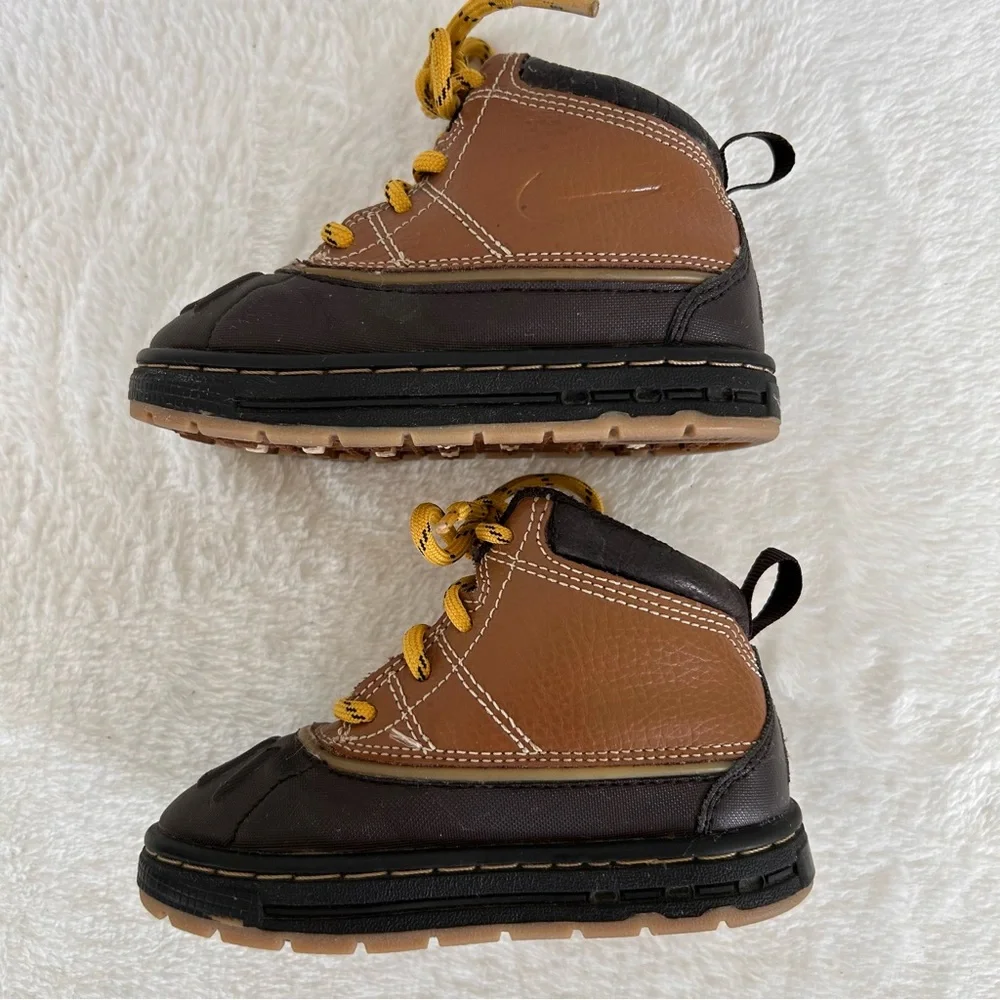 Nike Woodside 2 High ACG Baby Boy Boots Size 6C Brown High Top Leather